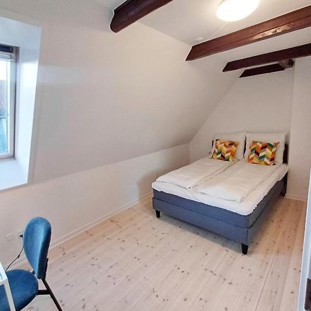 Large Double Room In The Center Of City راندرس المظهر الخارجي الصورة