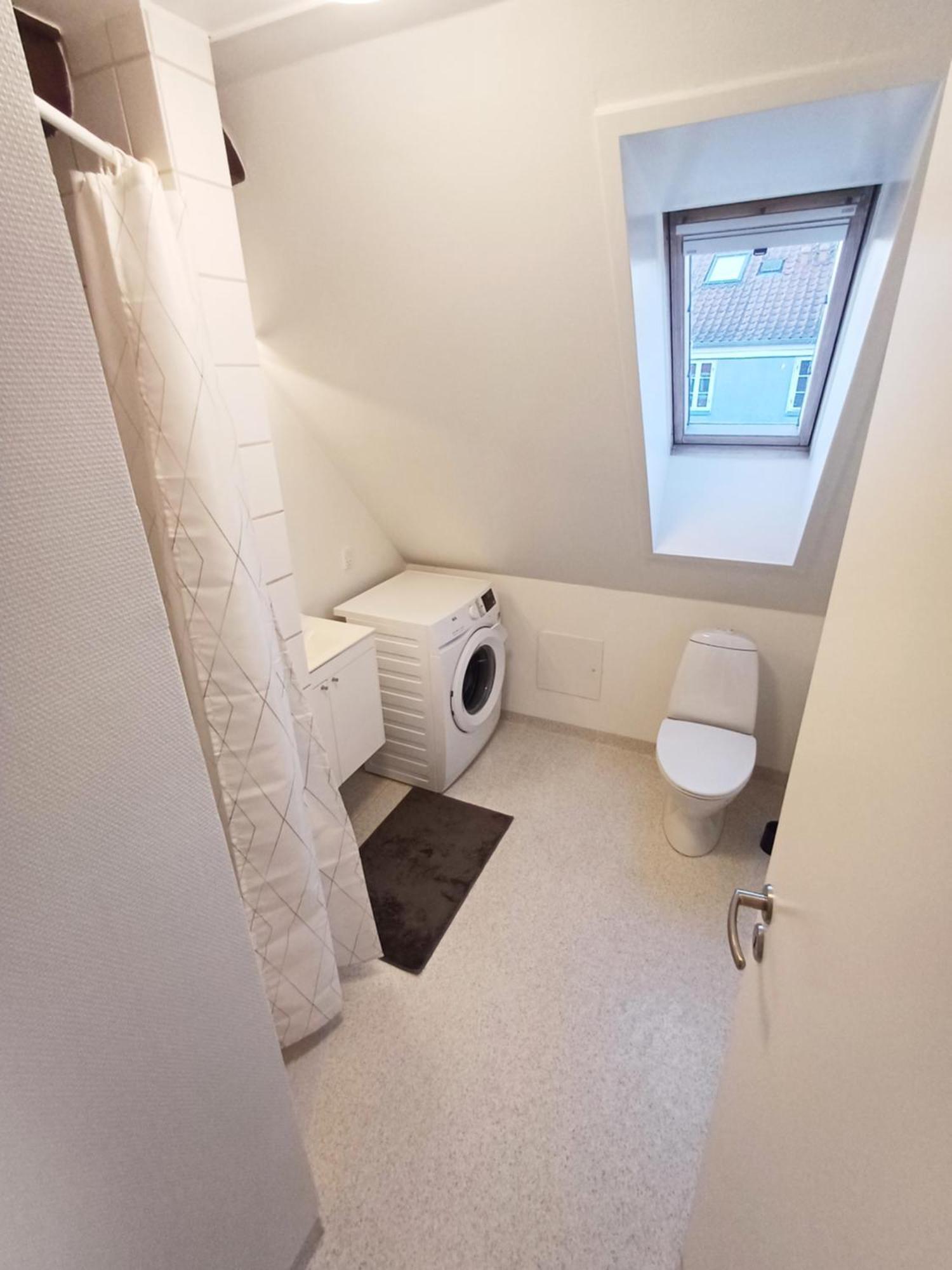 Large Double Room In The Center Of City راندرس المظهر الخارجي الصورة